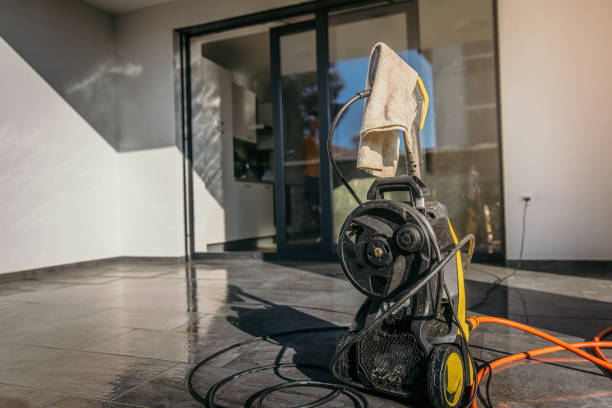 Best Oil Spill Cleanup  in Eaton, OH